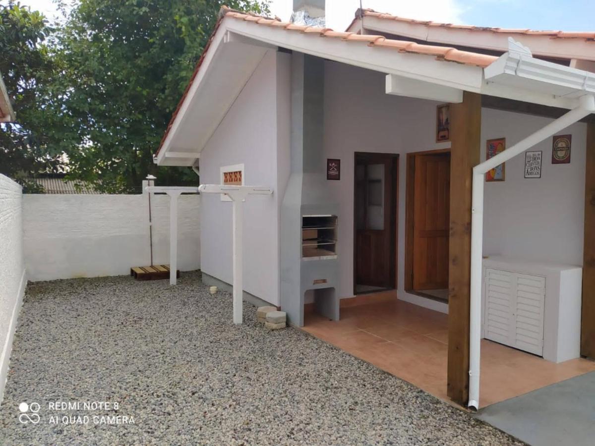 Casa de praia do Zé Palhoça Exterior foto